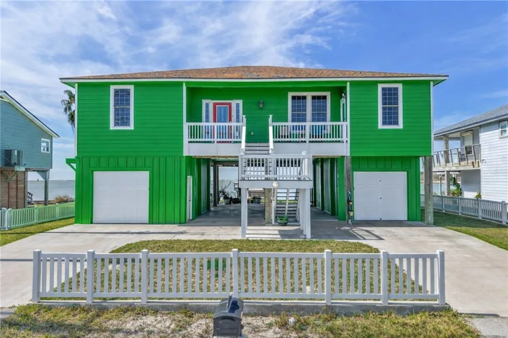 108 Bayshore Drive Ingleside on the Bay, TX 78362