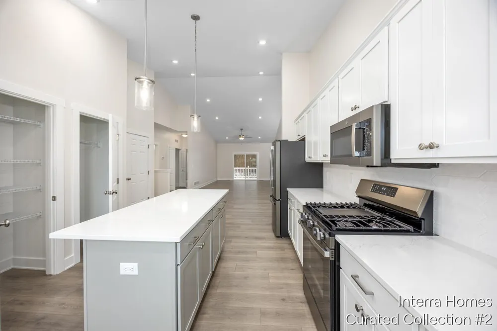 2835 W Cobblestone Court SE #15 Kentwood City, MI 49512
