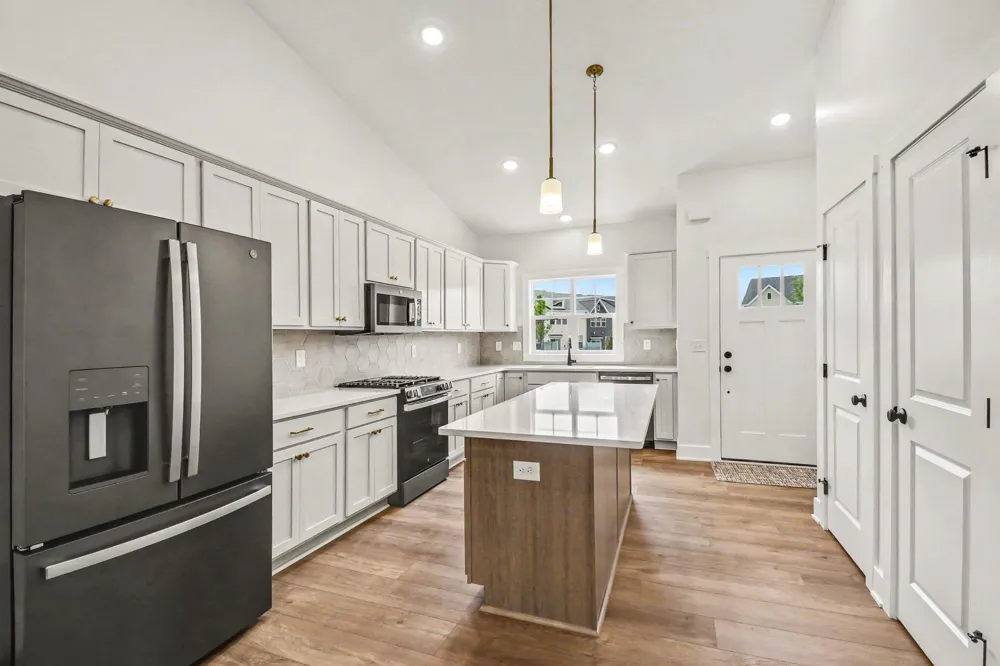 2835 W Cobblestone Court SE #15 Kentwood City, MI 49512