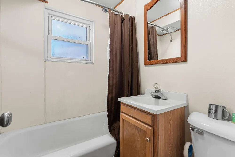 35553 M 43 Waverly Township, MI 49079