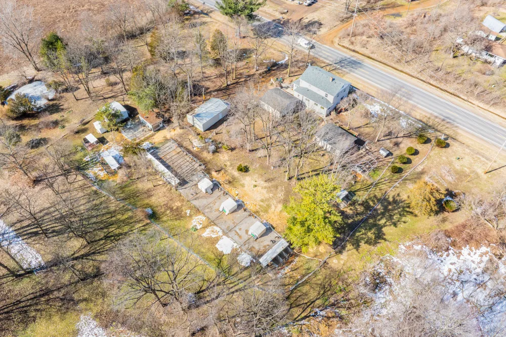 35553 M 43 Waverly Township, MI 49079