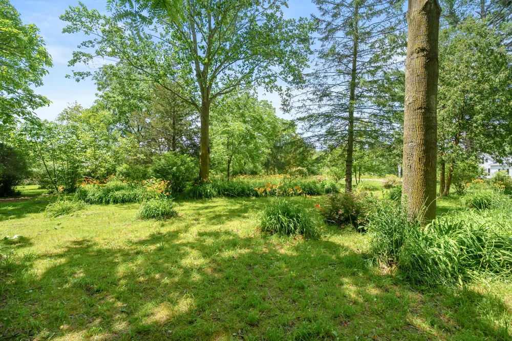 35553 M 43 Waverly Township, MI 49079