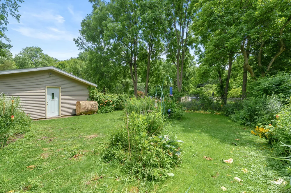 35553 M 43 Waverly Township, MI 49079