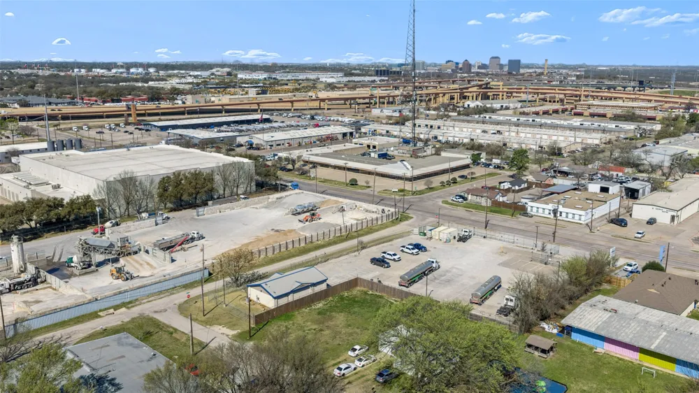 2309 Johnson Road Irving, TX 75061