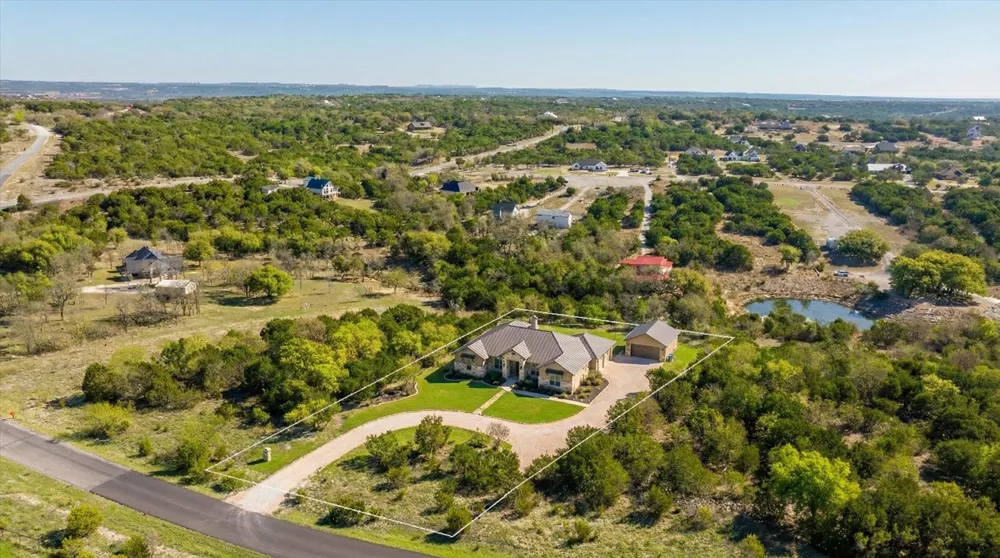 880 Sunfish Point Bluff Dale, TX 76433