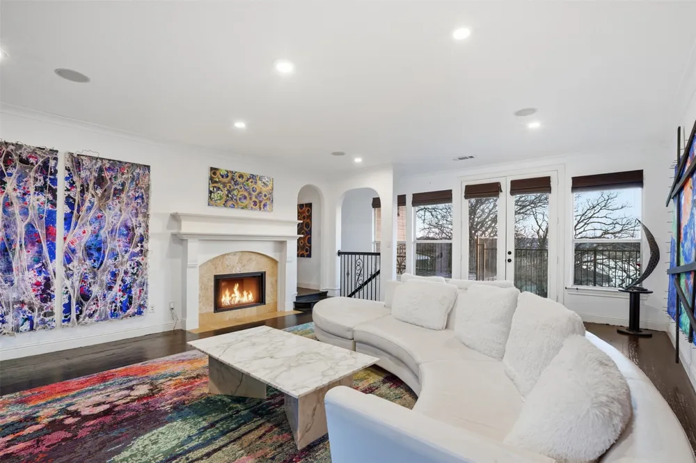 117 Scenic Drive Highland Village, TX 75077