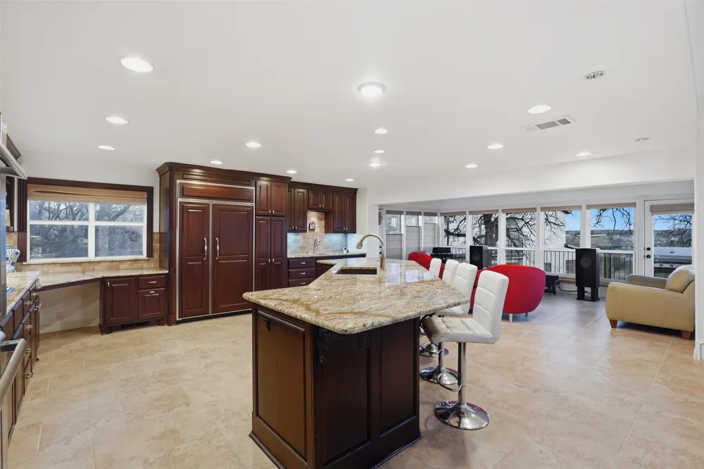 117 Scenic Drive Highland Village, TX 75077