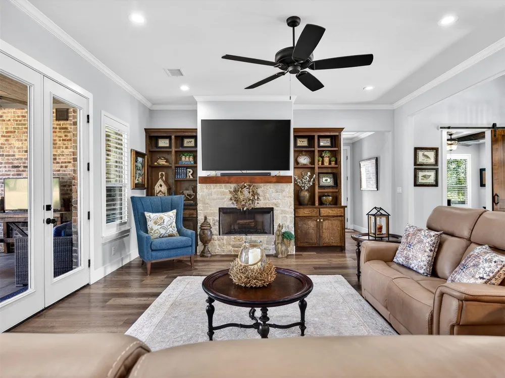 106 Pond Trail Kemp, TX 75143