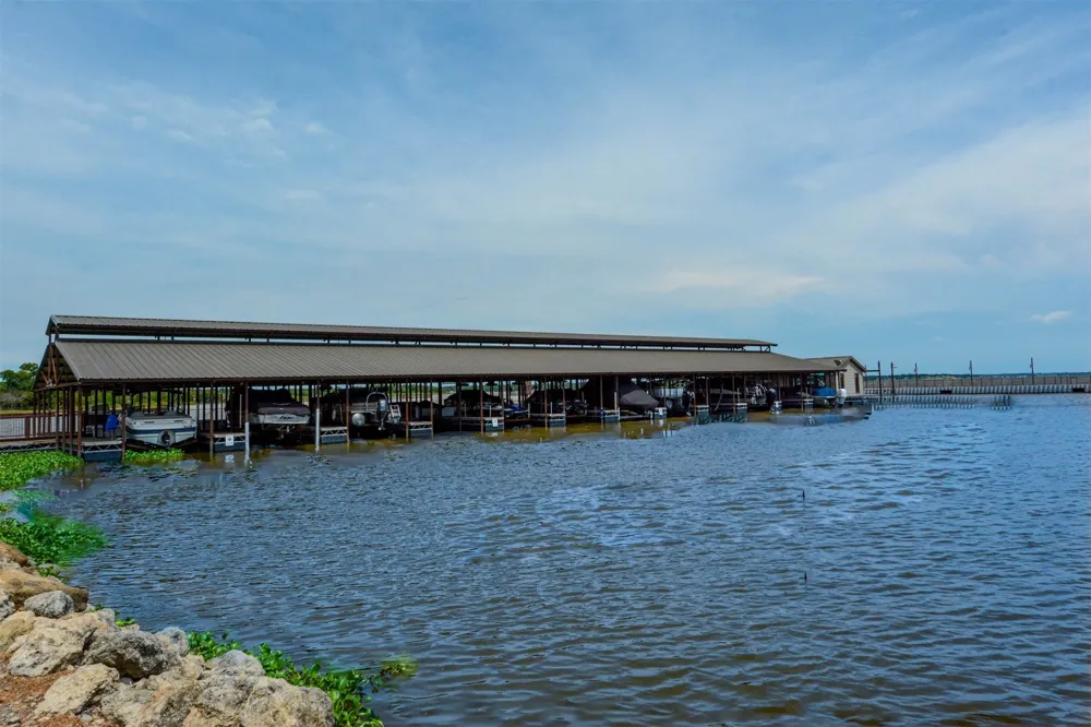 106 Pond Trail Kemp, TX 75143