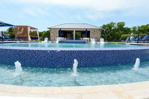 106 Pond Trail