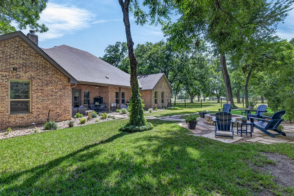 106 Pond Trail Kemp, TX 75143