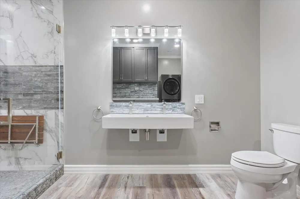 202 Avenue D Clifton, TX 76634