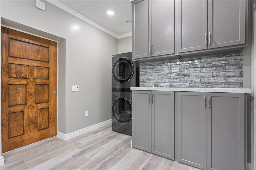 202 Avenue D Clifton, TX 76634