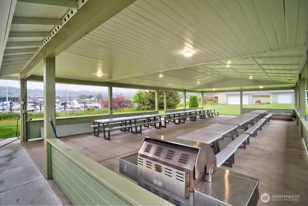 37971 Brant Road NE Hansville, WA 98340
