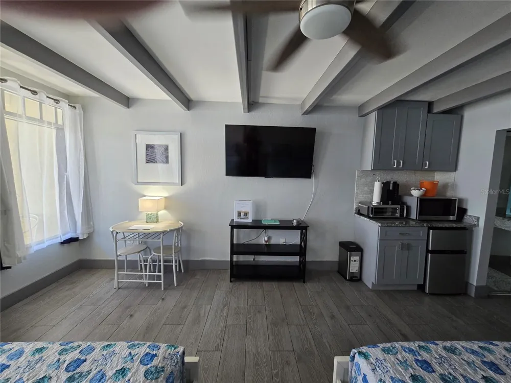 611 DESTINY DRIVE #101 Ruskin, FL 33570