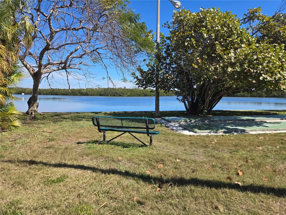 611 DESTINY DRIVE #101 Ruskin, FL 33570