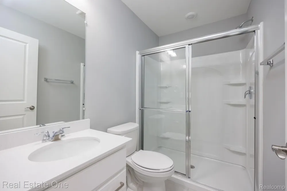 378 Sydney Court Plymouth City, MI 48170