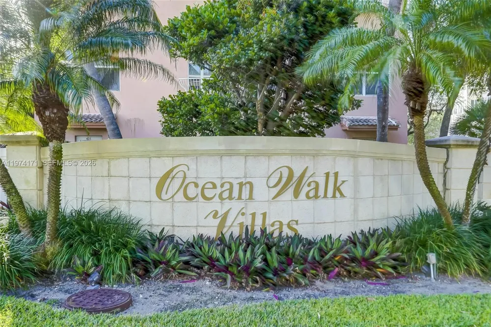 2039 Oceanwalk Ter #401 Lauderdale By The Sea, FL 33062