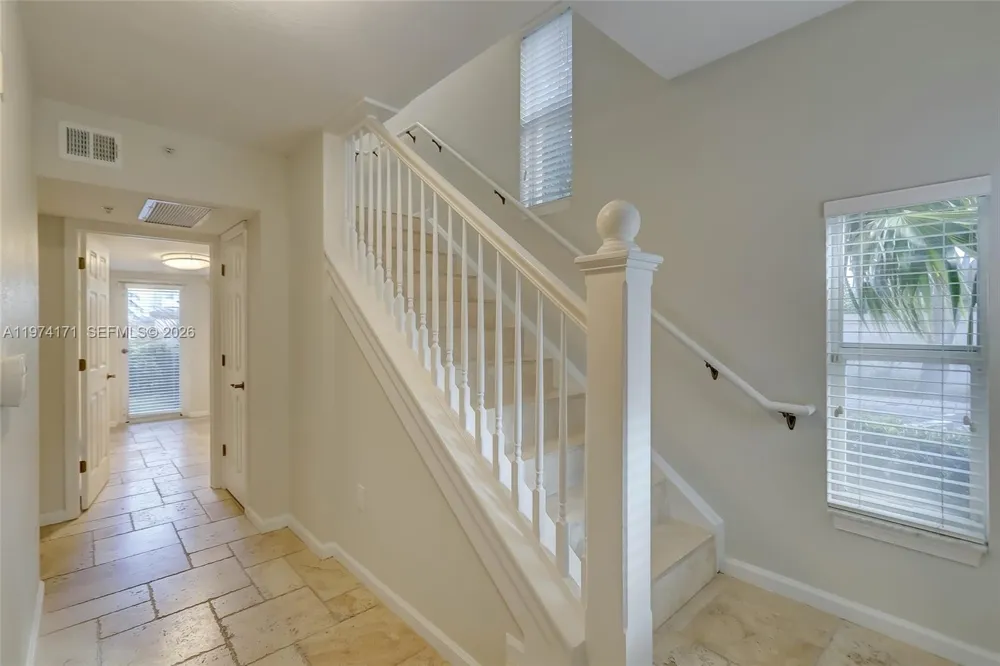 2039 Oceanwalk Ter #401 Lauderdale By The Sea, FL 33062