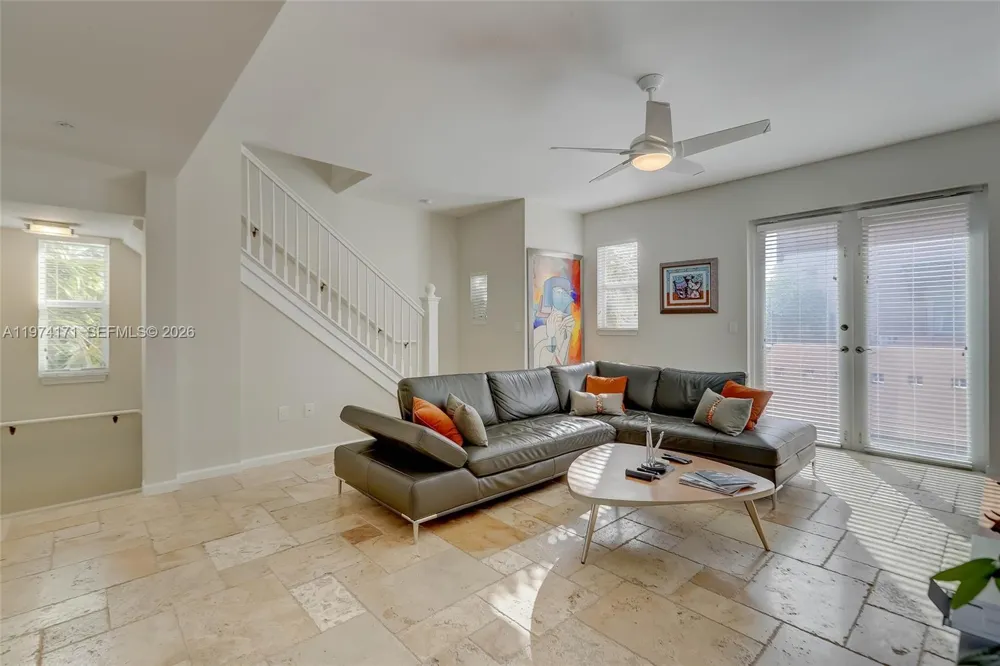 2039 Oceanwalk Ter #401 Lauderdale By The Sea, FL 33062