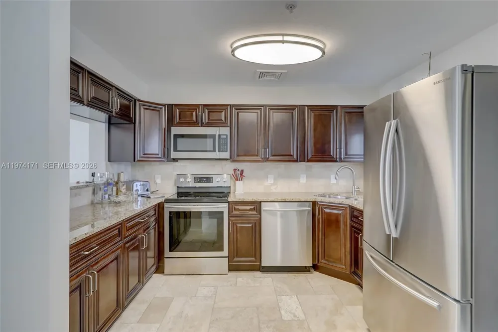2039 Oceanwalk Ter #401 Lauderdale By The Sea, FL 33062