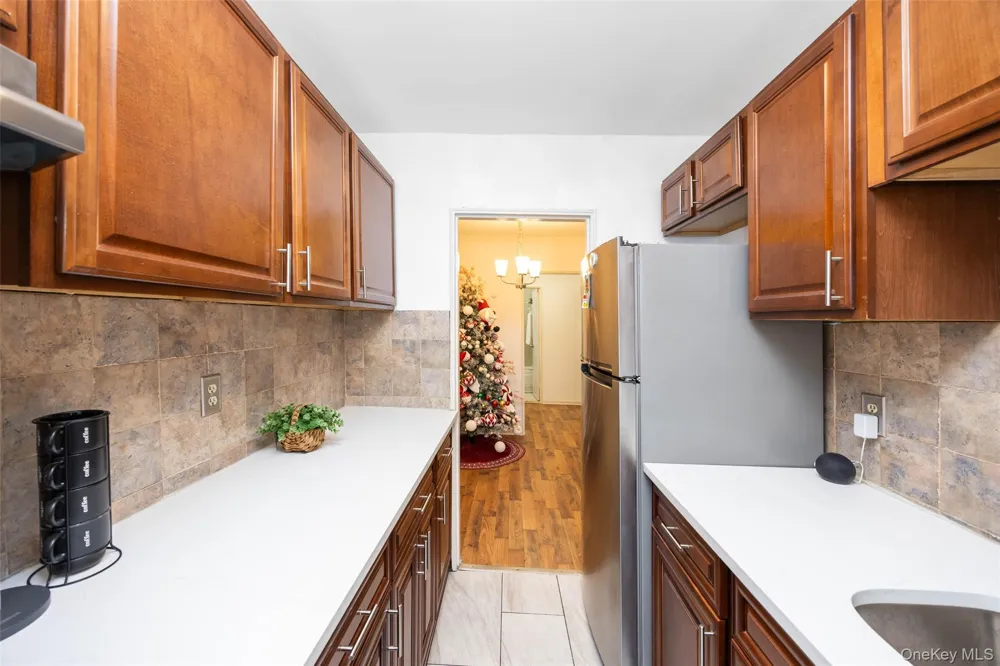 70-07 Park Drive E #A Kew Garden Hills, NY 11367