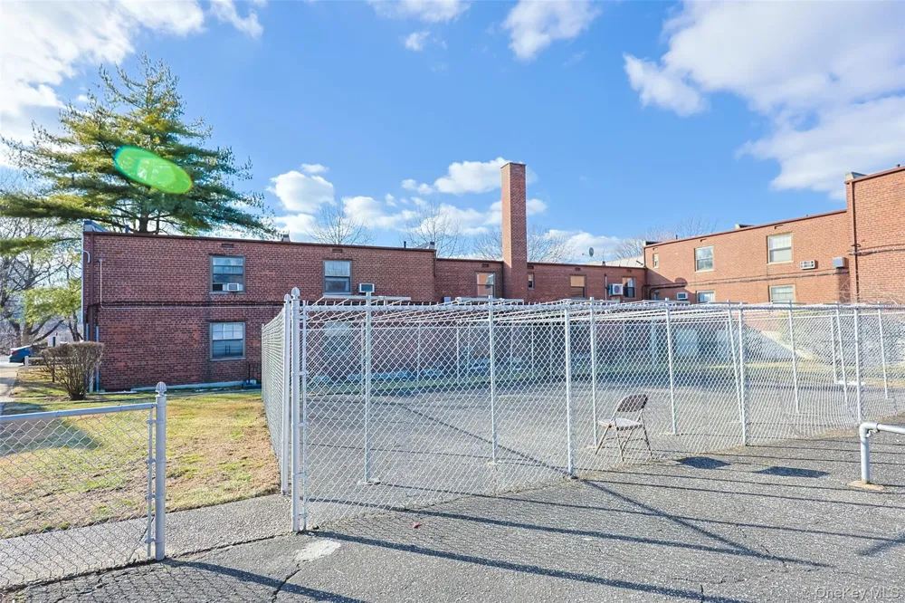 70-07 Park Drive E #A Kew Garden Hills, NY 11367