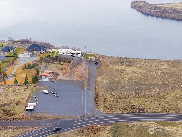 9769 crescent bar Road NW Quincy, WA 98848
