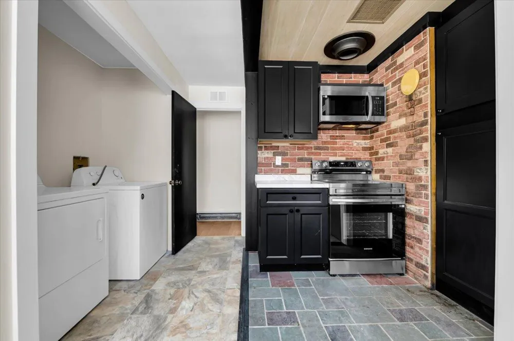 94 Marlette Street Sandusky, MI 48471