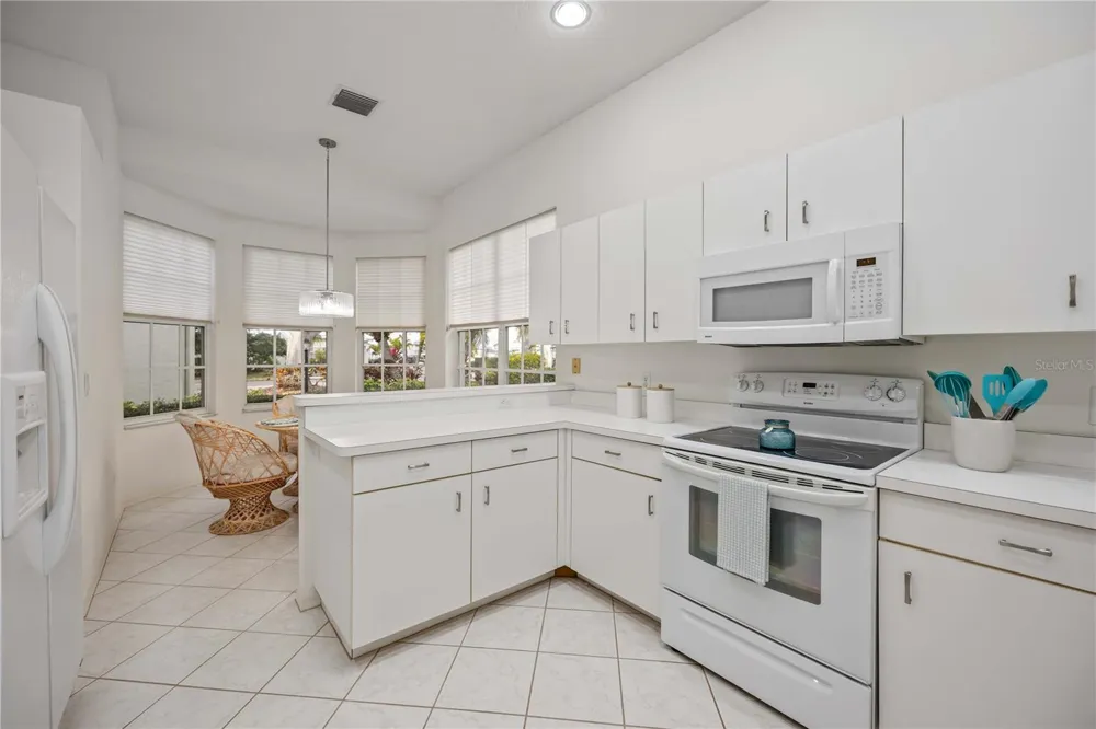 547 FALLBROOK DRIVE Venice, FL 34292
