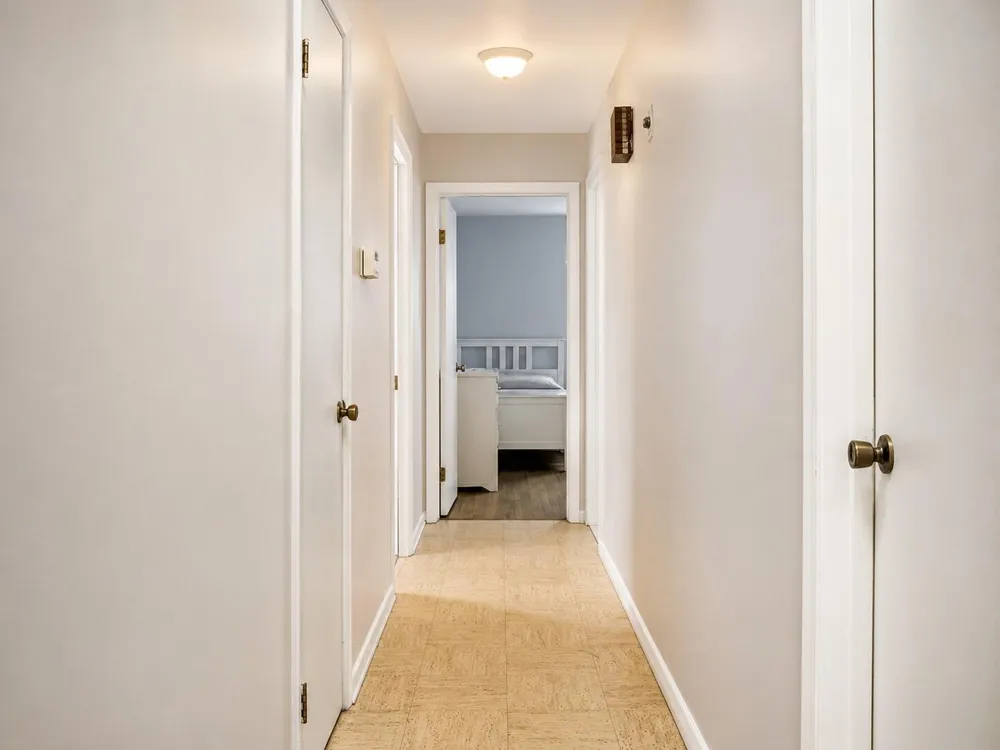 23181 Parklawn Street Oak Park, MI 48237