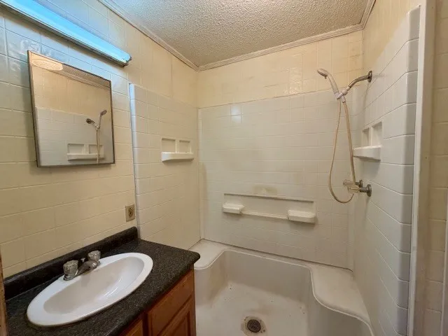 9554 Brooksie Thompson Rd Bath Springs, TN 38311