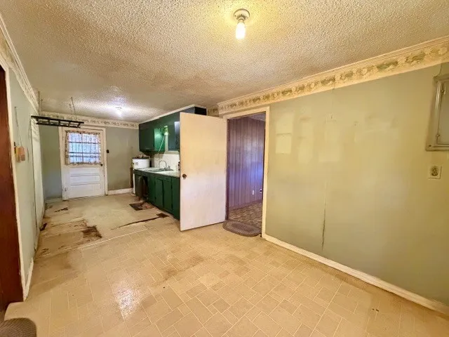 9554 Brooksie Thompson Rd Bath Springs, TN 38311