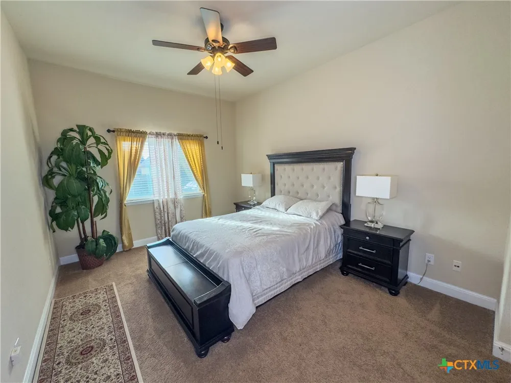 809 Alpino Cibolo, TX 78108