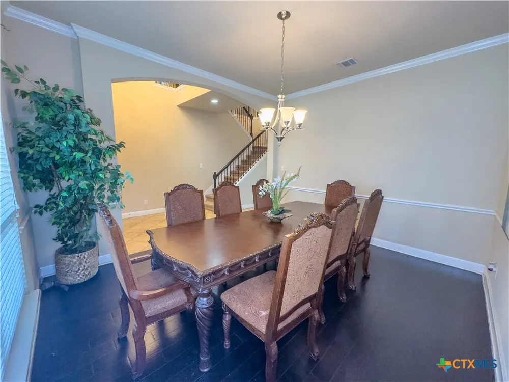 809 Alpino Cibolo, TX 78108