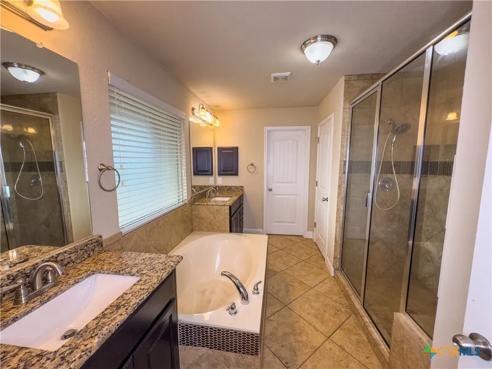 809 Alpino Cibolo, TX 78108