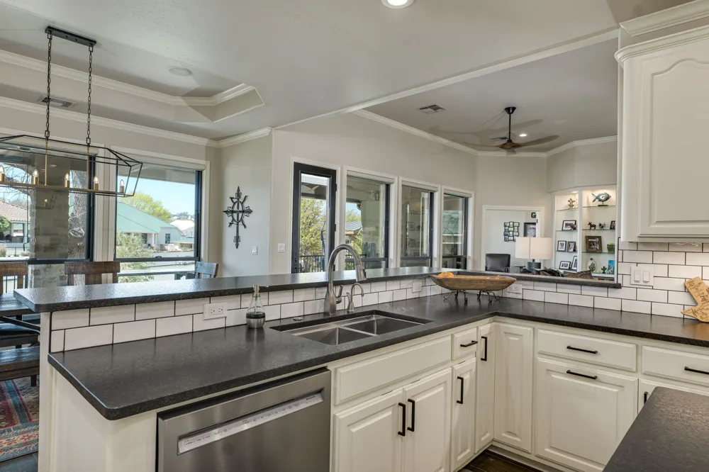 3012 Driftwood Lane Horseshoe Bay, TX 78657