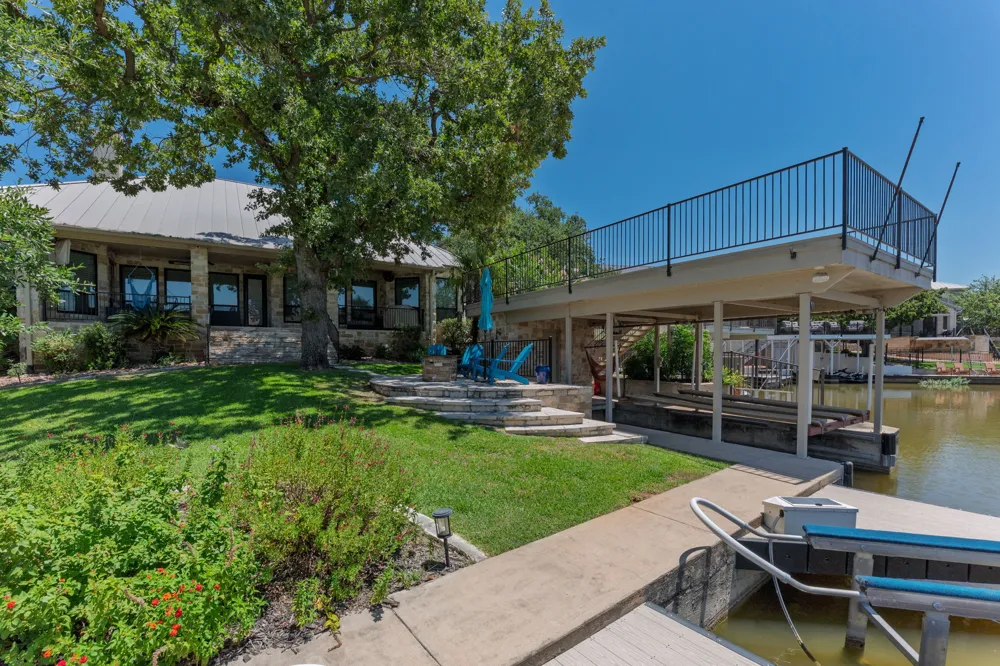 3012 Driftwood Lane Horseshoe Bay, TX 78657