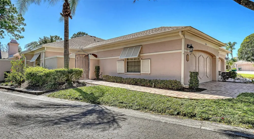 5521 CHANTECLAIRE #21 Sarasota, FL 34235