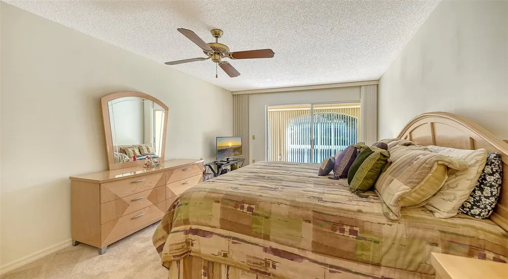 5521 CHANTECLAIRE #21 Sarasota, FL 34235