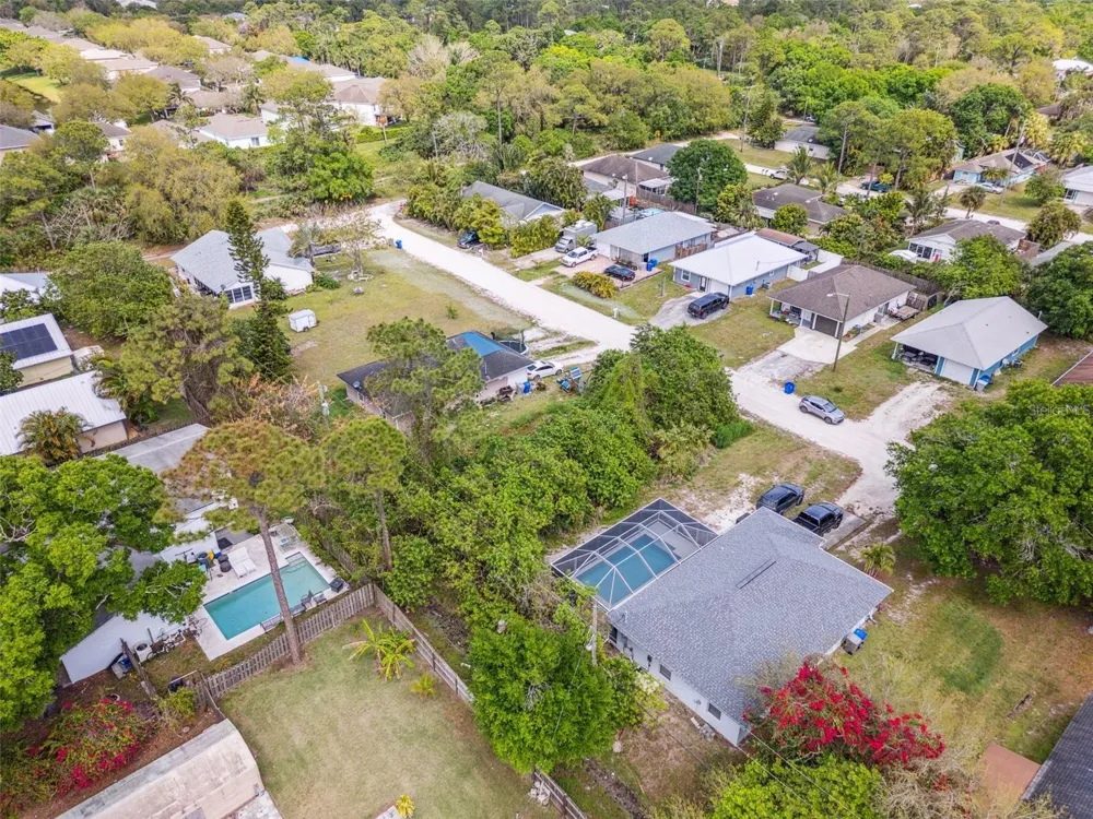 1335 25TH AVENUE SW Vero Beach, FL 32962