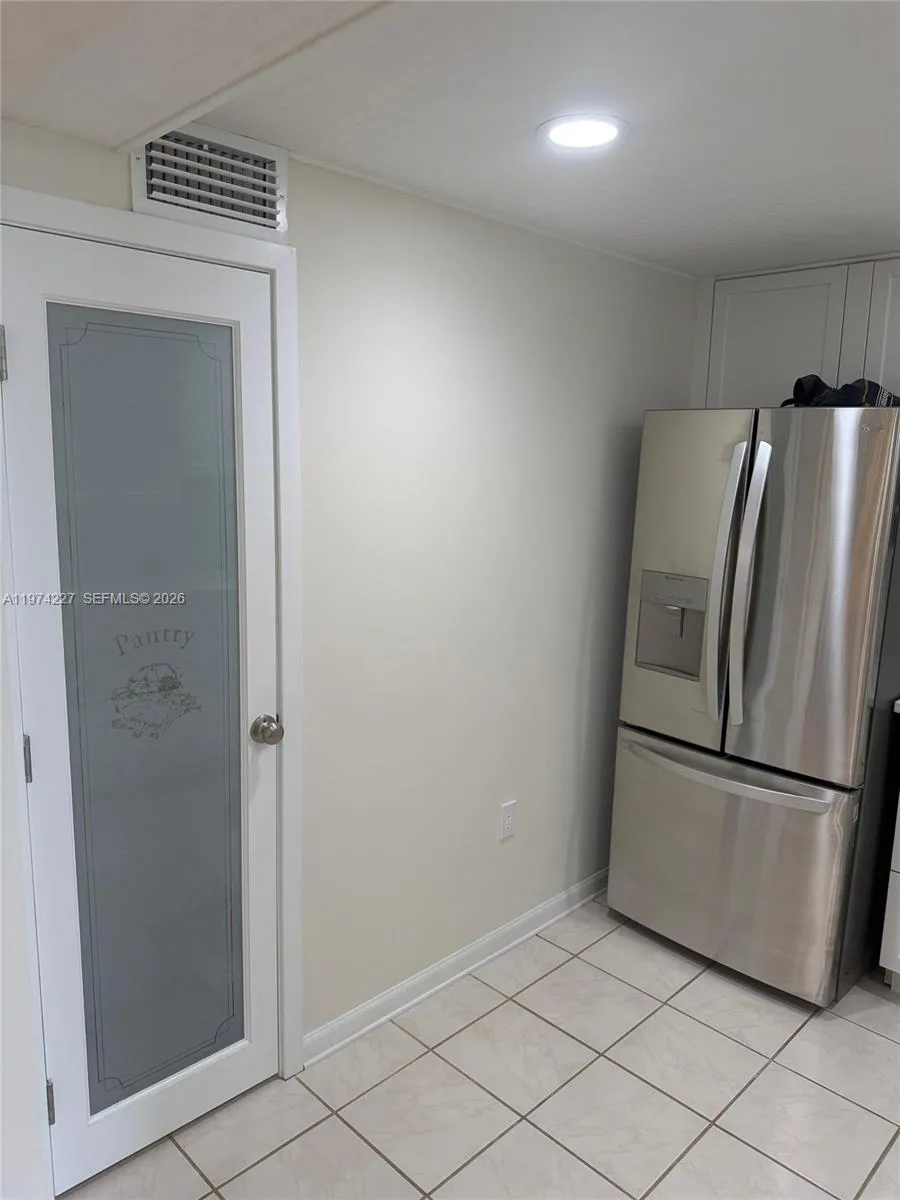 925 Halifax #102 Daytona, FL 32118