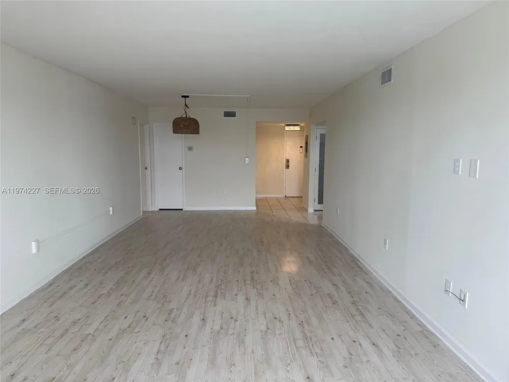 925 Halifax #102 Daytona, FL 32118