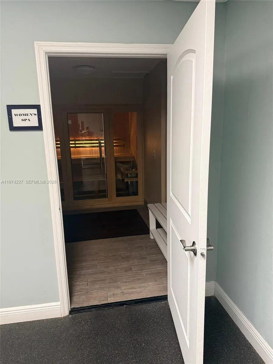 925 Halifax #102 Daytona, FL 32118