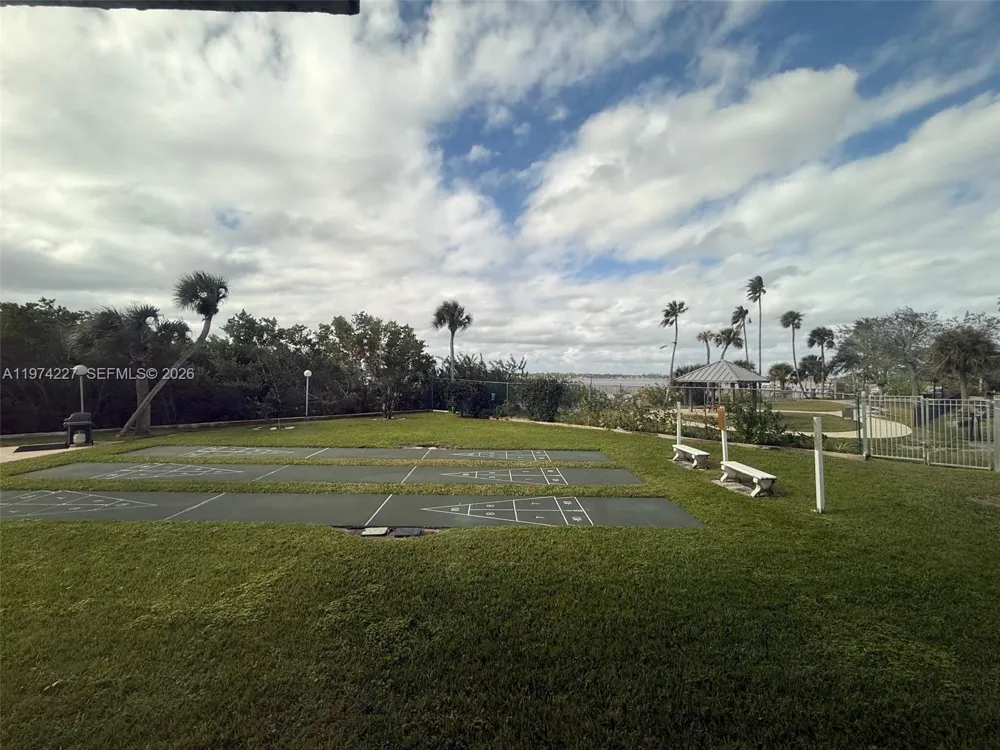 925 Halifax #102 Daytona, FL 32118