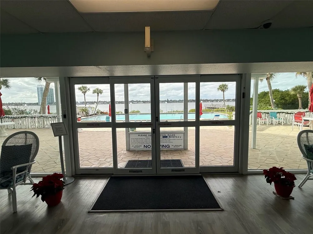 925 Halifax #102 Daytona, FL 32118