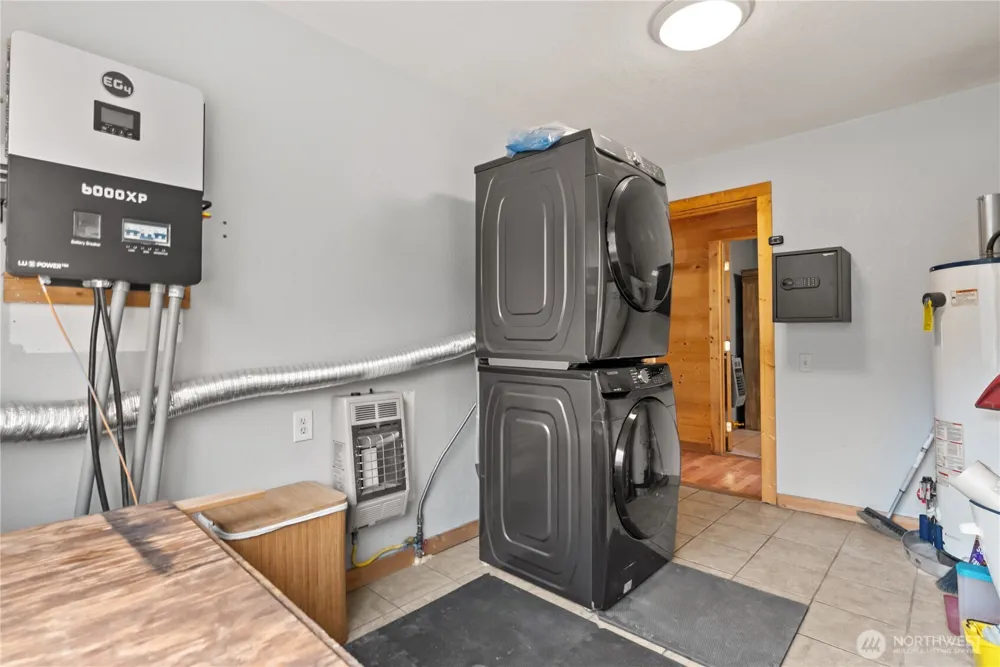 56 Ruby Two Moons Road Tonasket, WA 98855