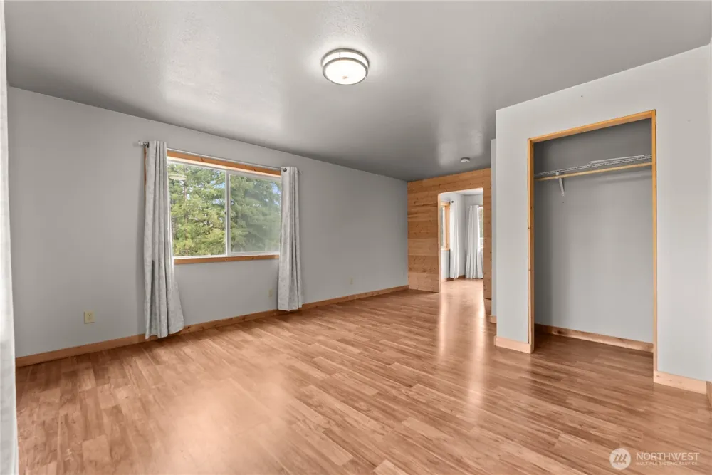 56 Ruby Two Moons Road Tonasket, WA 98855