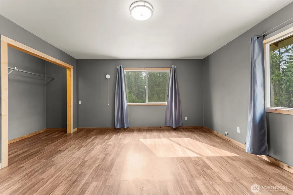 56 Ruby Two Moons Road Tonasket, WA 98855