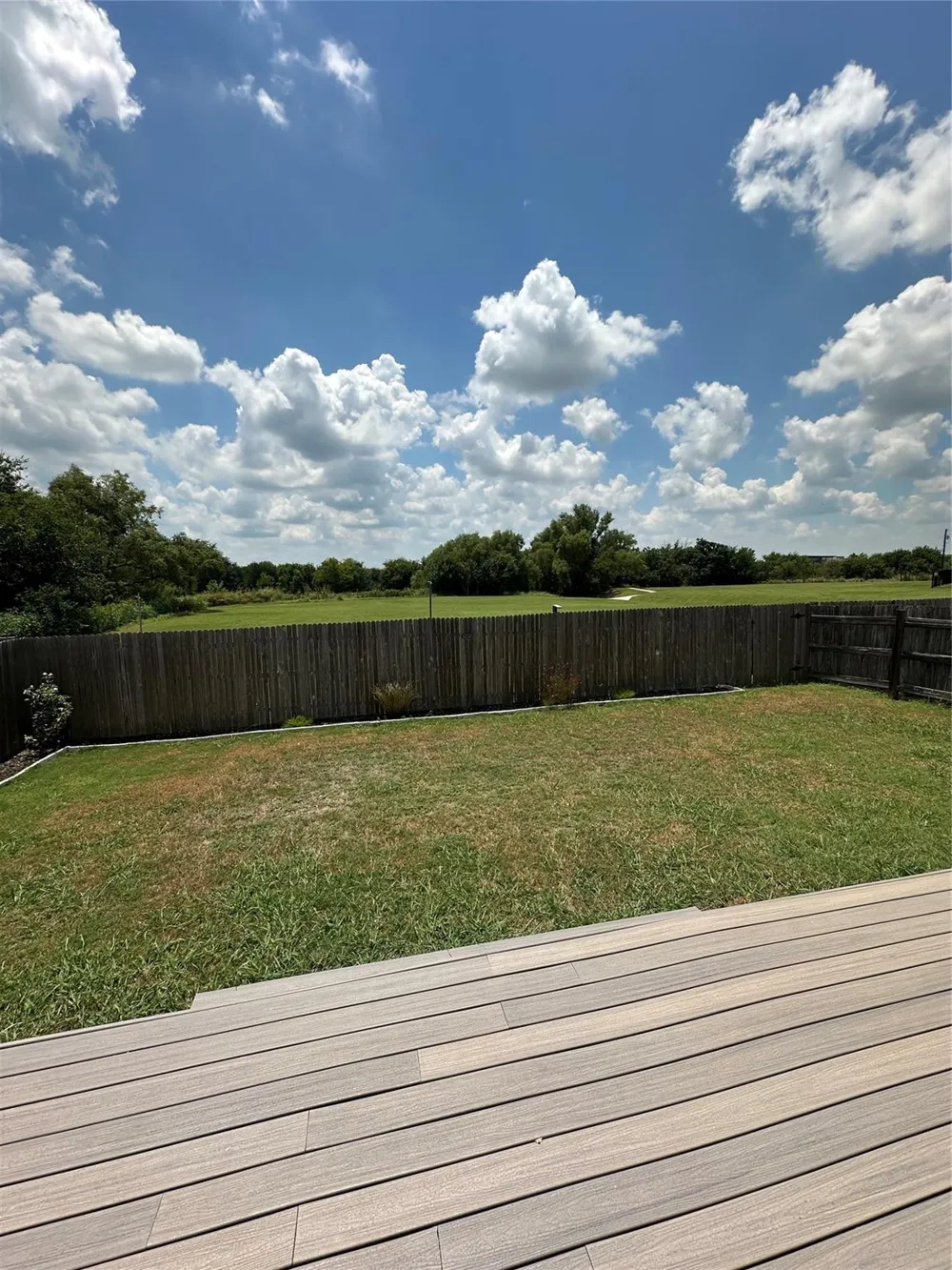 602 Lavaca Loop Elgin, TX 78621